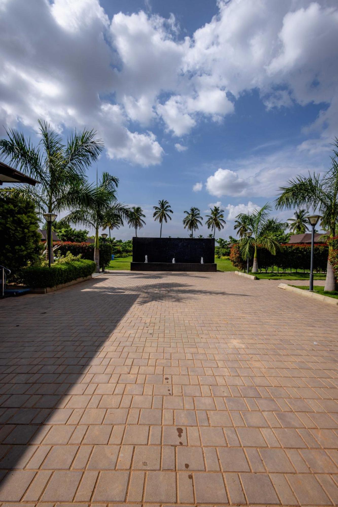 Veerdency Luxury Resort Devanahalli Kültér fotó